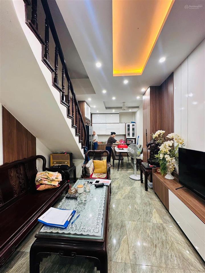 Hiếm! mặt ngõ gần phố, kinh doanh, dân xây đẹp phố vũ tông phan, thanh xuân, dt 42m2, 4t, chỉ 8.9tỷ