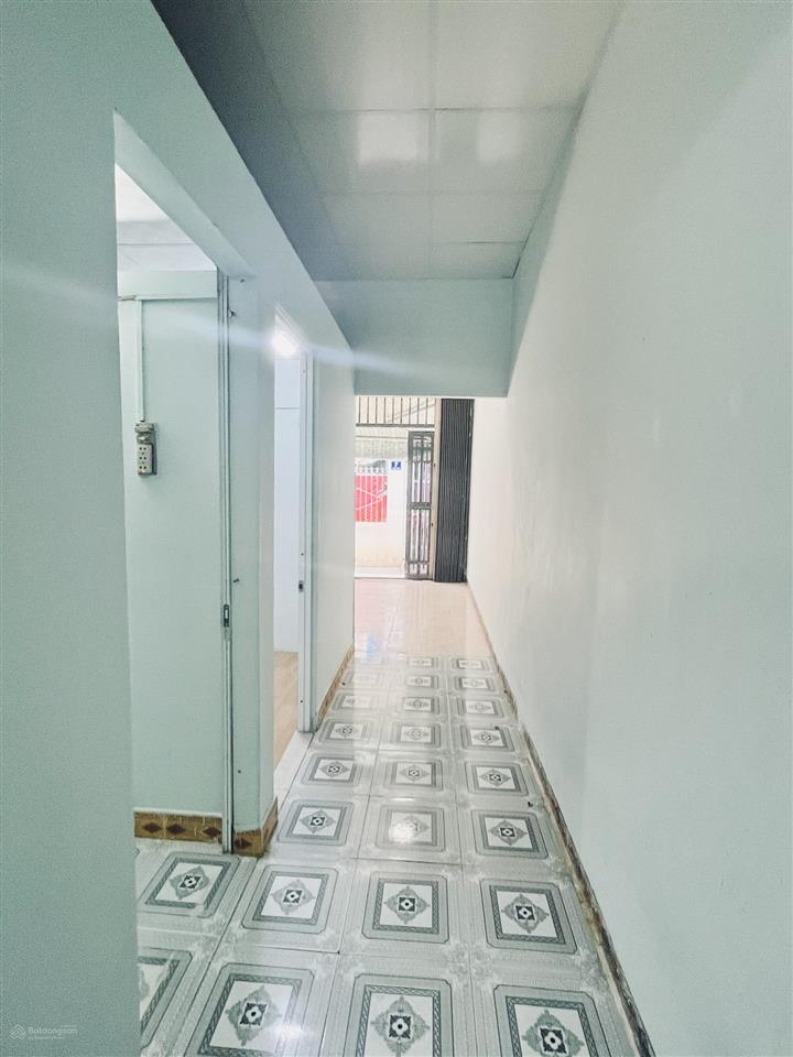 Cho thuê nhà 2 phòng ngủ  1wc mới sơn (không nhận trung gian)