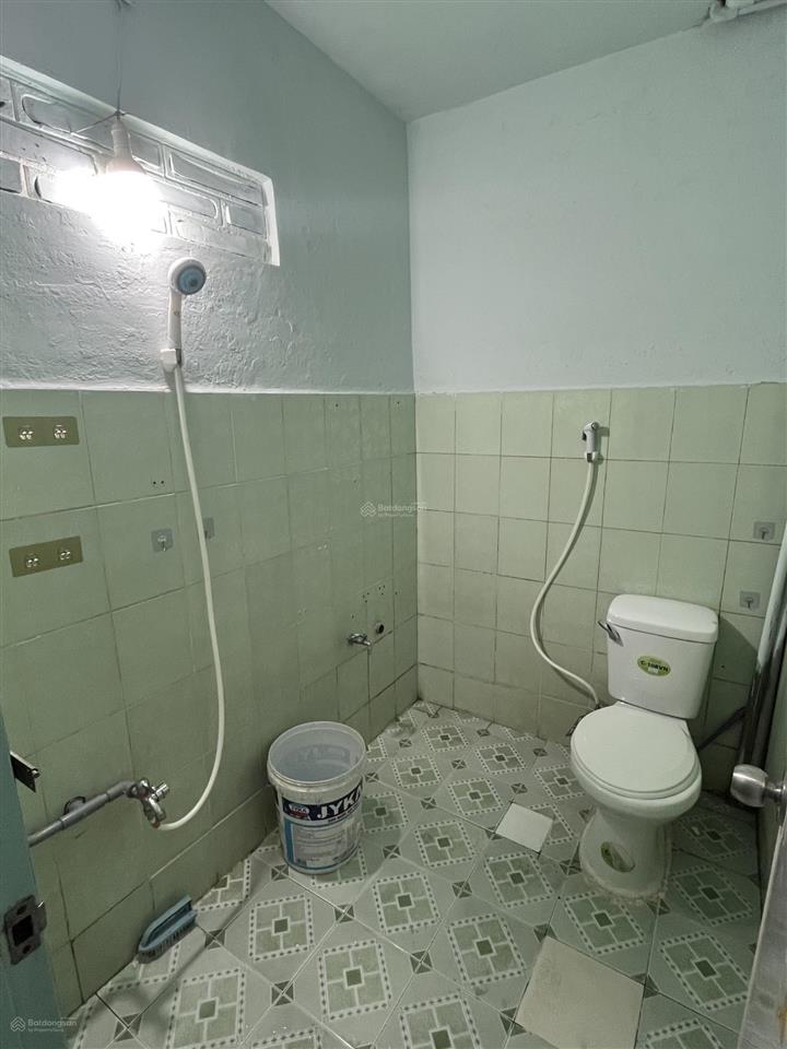 Cho thuê nhà 2 phòng ngủ  1wc mới sơn (không nhận trung gian)