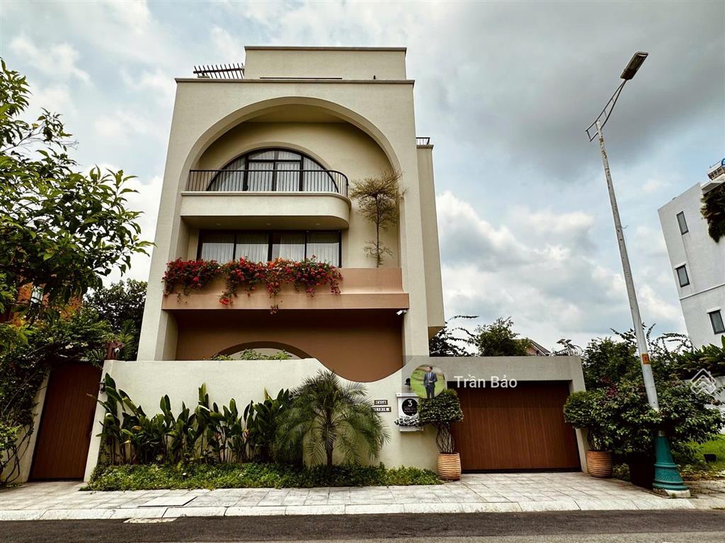 Tài sản định danh. biệt thự vip khu compound mt xuân thủy, thảo điền, q2. 18x25m cn380m. giá 85 tỷ