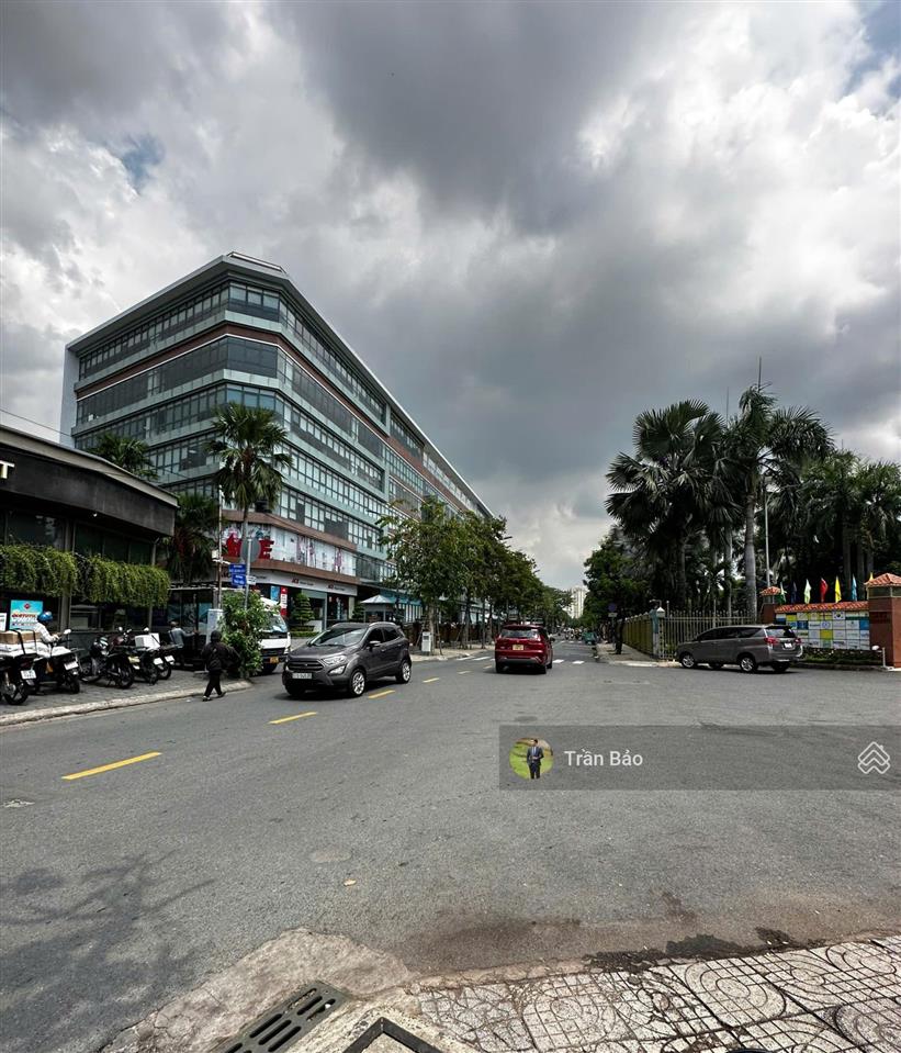 Siêu vị trí  góc 2mt đường thảo điền, phường thảo điền, q2. 14x23 cn190m. hđt150/th. giá 90 tỷ