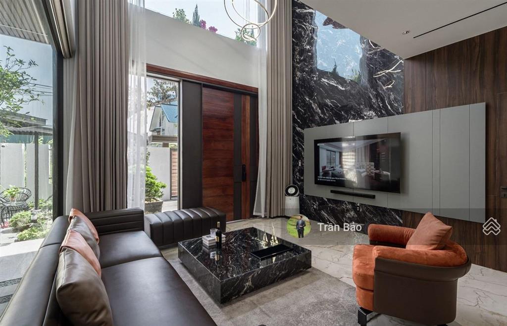 Rẻ nhất thị trường. biệt thự vip mặt tiền ngay lương định của, quận 2. 8x20m. cn 160m. giá 31tỷ