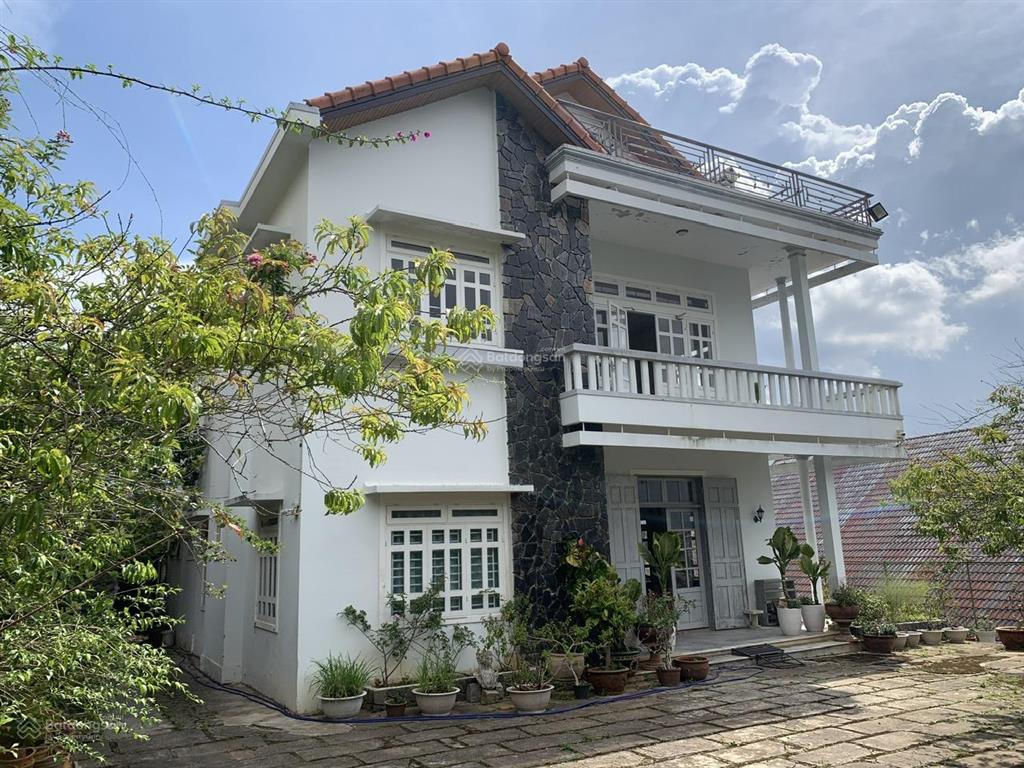 Cần bán biệt thự pháp 2 mt đường đống đa, đà lạt, dt 964m2, view đẹp, gần hxh, khu phố nhà giàu