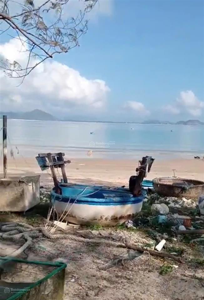 Bán đất mặt đường trục chính tdp từ nham, sông cầu phú yên, kinh doanh tốt. cách biển 50m đi bộ