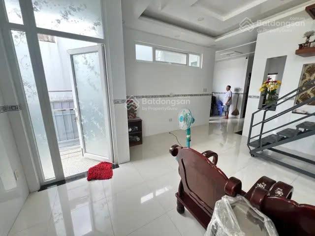 Bán nhà 88m ngang 6,7x13 xe hơi 4 chỗ  huỳnh tấn phát q7 xây cực kỳ tâm huyết  chỉ 8 tỷ x