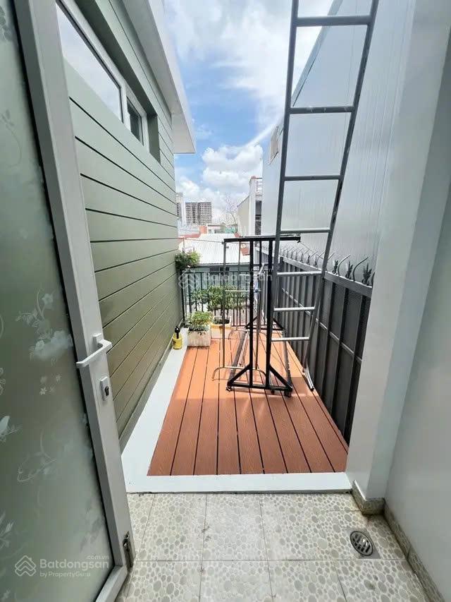 Bán nhà 88m ngang 6,7x13 xe hơi 4 chỗ  huỳnh tấn phát q7 xây cực kỳ tâm huyết  chỉ 8 tỷ x