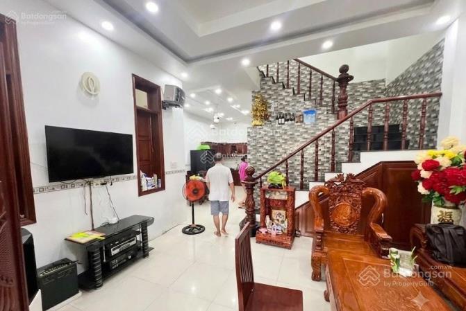 Bán gấp nhà q7, hẻm 1422 huỳnh tấn phát, 260m2 (10x26m), giá chỉ 8 tỷ