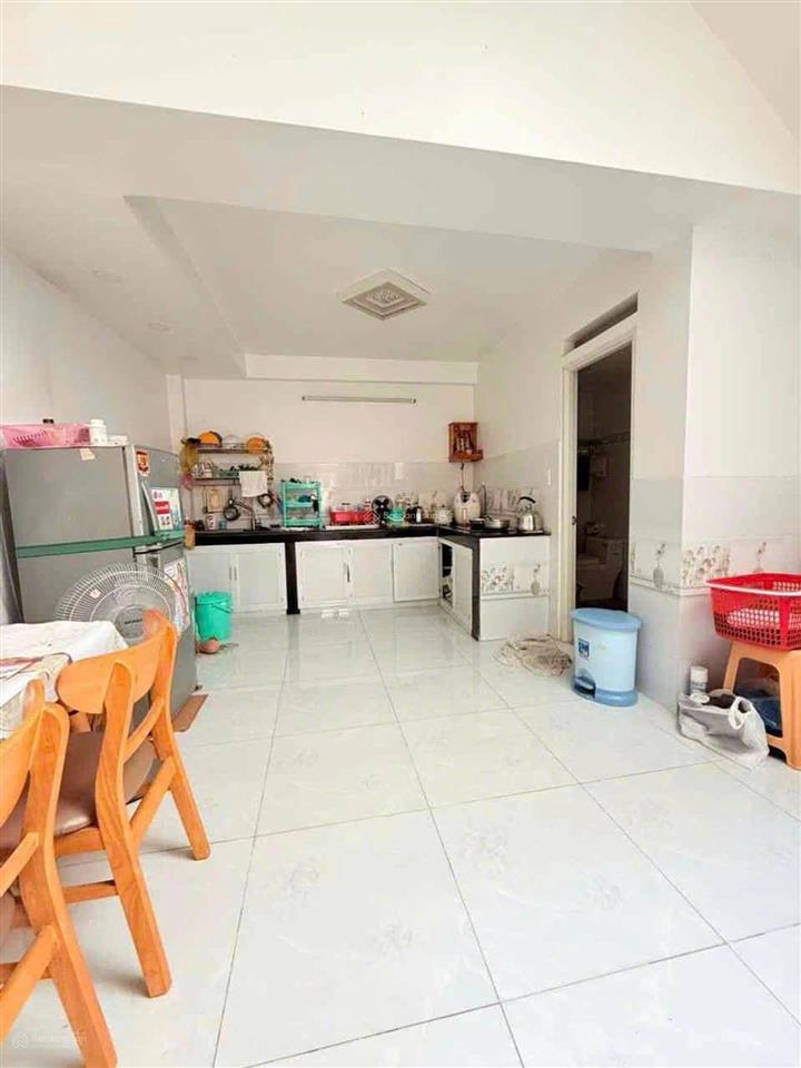 Nhà đẹp 2 tầng đầy đủ công năng vào ở ngay  trần xuân soạn  p.tân hưng  q7 gần 60m2  ngang to