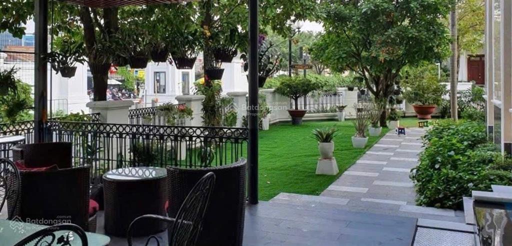 Biệt thự vinhomes central park  tài sản đẳng cấp của giới thượng tầng!