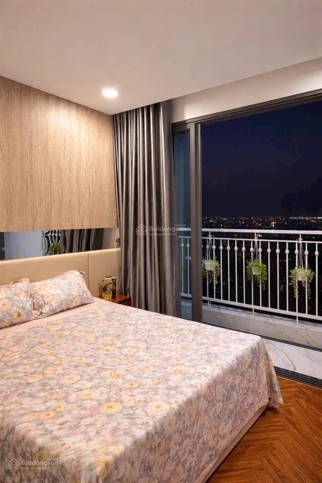Chính chủ gửi bán các căn hộ 4pn giá thực tế mới nhất, view sông, công viên công viên trực diện