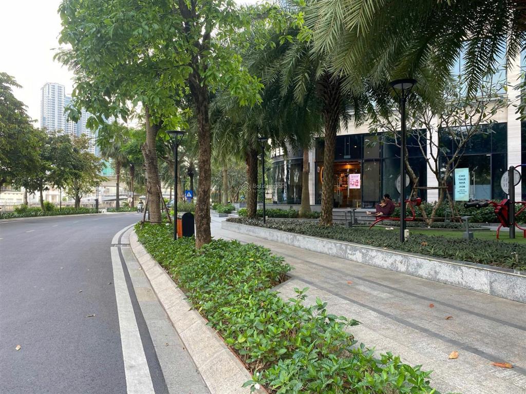 Bán shophouse giá 50,555 tỷ vnd  dt 112m2