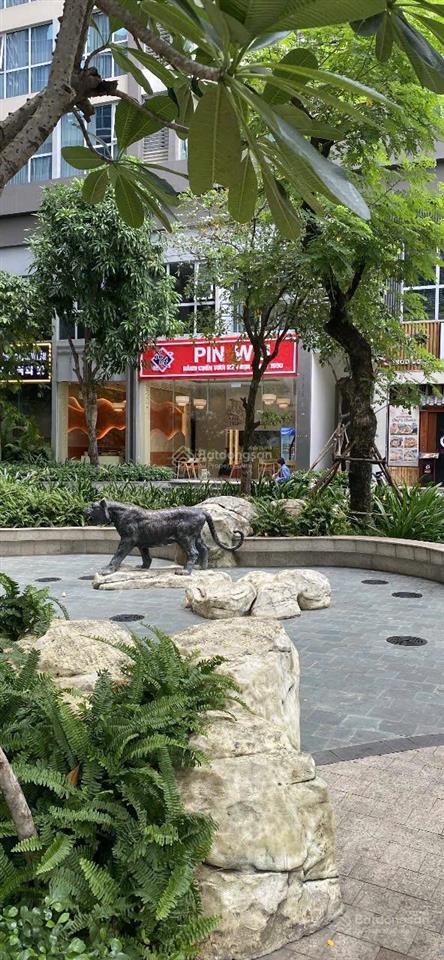 Bán shophouse tại vinhomes central park, 93,333 tỷ vnd, 213 m2, sổ hồng lâu dài