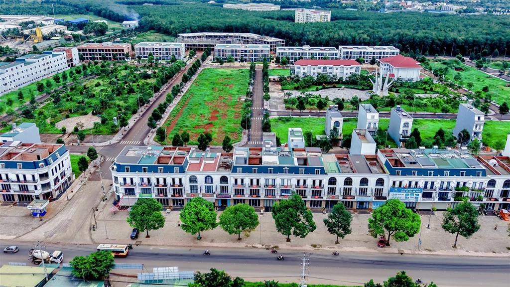 Bán đất kđt ân phú trục lk6 không lỗi