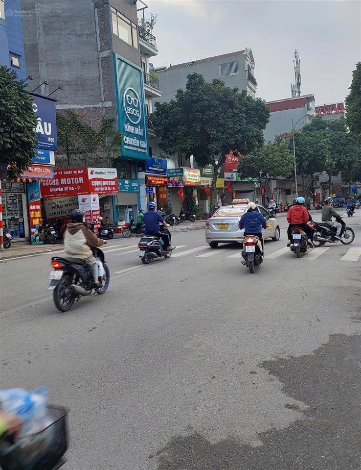 Bán nhà ngô xuân quảng, trâu quỳ, gia lâm, dt 92m, đường 22m, vỉa hè, kinh doanh đỉnh, giá 22,x tỷ.