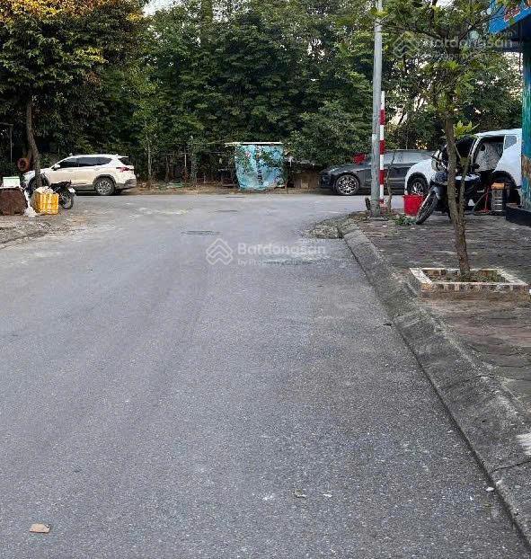 Bán nhà phúc lợi, long biên, diện tích 250m, mặt tiền 10m, ô tô tránh, kinh doanh, giá 46,8 tỷ