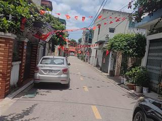 Bán nhà phúc lợi, long biên, diện tích 250m, mặt tiền 10m, đường thông ô tô, kinh doanh, nhỉnh 45tỷ