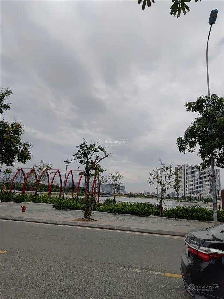 Bán đất khu 31ha, trâu quỳ, gia lâm, dt 109m, mt 7m, ô tô tránh,kinh doanh, giá 20,350 tỷ( có tl)
