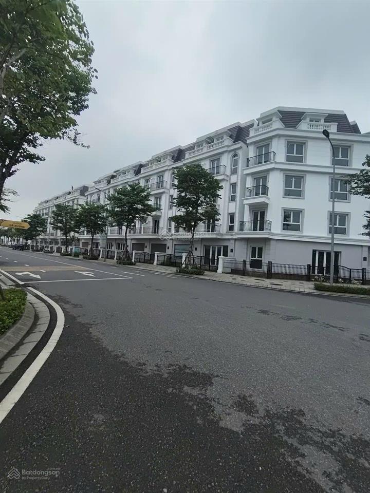 Bán đất khu 31ha, trâu quỳ, gia lâm, dt 132m, đường phân lô ô tô tránh, kinh doanh, giá 20,x tỷ.