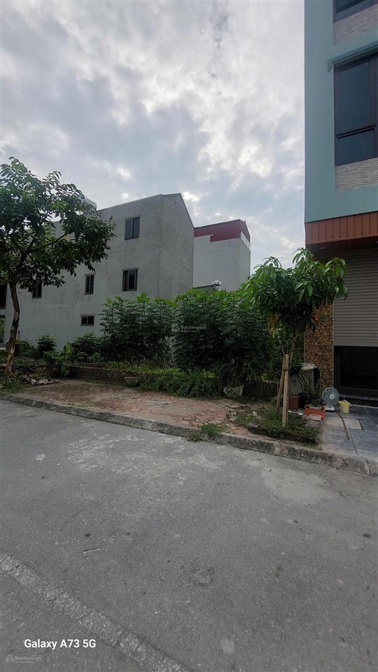 Bán đất tđc, nguyễn mậu tài, trâu quỳ, gia lâm, dt 150m², mt 10m, ô tô tránh, vỉa hè, giá 36,x tỷ.
