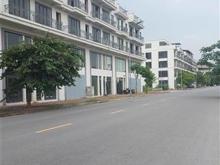 Bán đất tđc, nguyễn mậu tài, trâu quỳ, gia lâm, dt 150m², mt 10m, ô tô tránh, vỉa hè, giá 36,x tỷ.