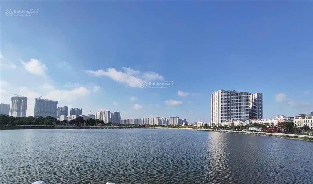 Bán căn chân đế vinhomes ocean park, gia lâm, dt 50m, mt 6m, dòng tiền 500 triệu/1 năm, giá 9,x tỷ