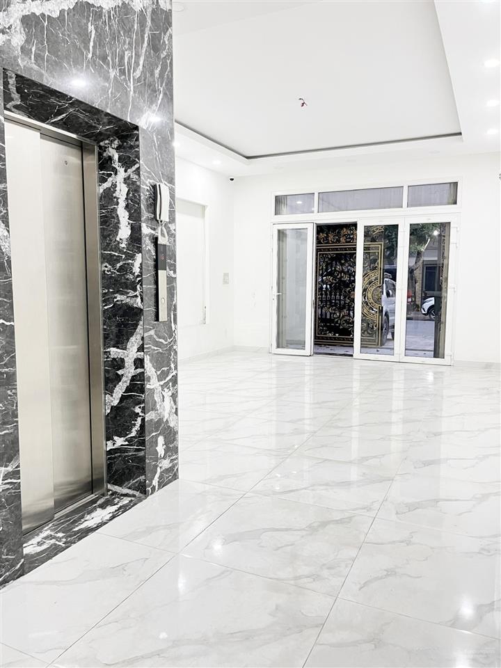 Cho thuê nhà đẹp gần aeon bình tân 5x20m 3 lầu 4pn 5wc có máy lạnh, nhà đẹp vị trí đẹp