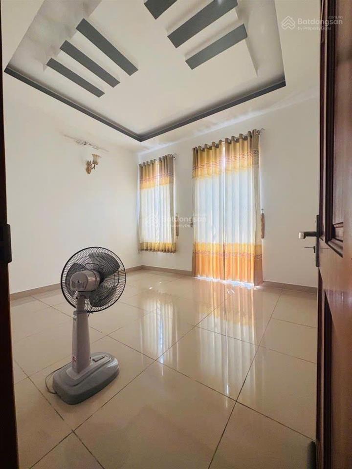 Q, tân phú, mặt tiền chợ tân hương, 4tầng btct, 75m2 (4.2x18m) kinh doanh sầm uất