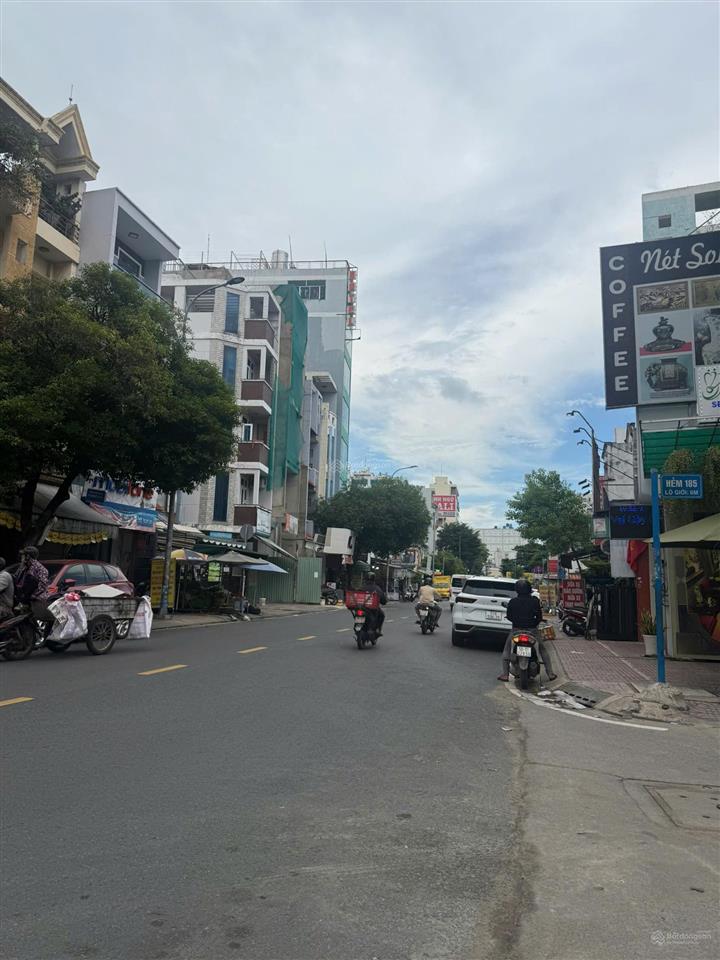 Mặt tiền gò dầu, q. tân phú, 4 tầng st, 4x19m, vỉa hè 4m, kinh doanh sầm uất đa ngành nghề