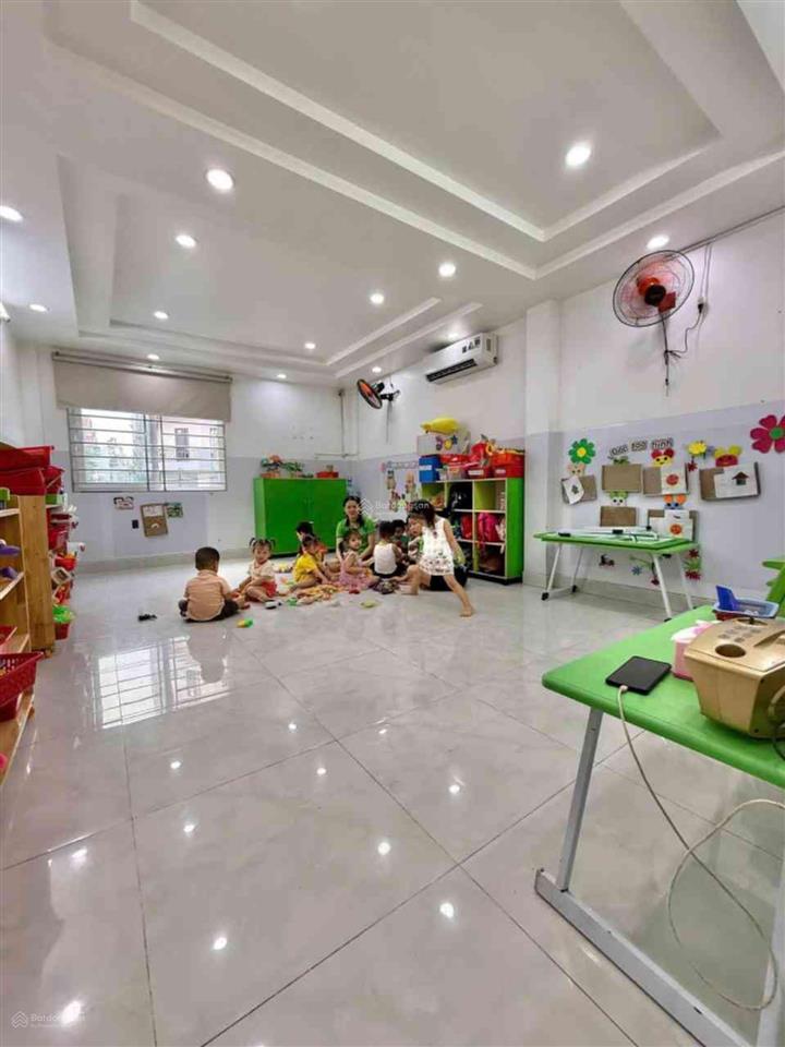 Nhà mặt tiền kd, 6 tầng st, 4x20m, dòng tiền 30tr/th, khu sầm uất tây thạnh, q. tân phú