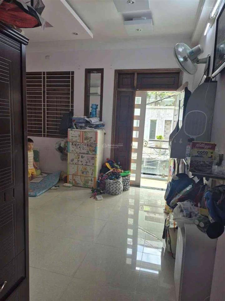 Tân sơn nhì q. tân phú, nhà 5 tầng st garo ôt, 70m² (5x14m) hẻm 8m thẳng trục, cách mặt tiền 30m
