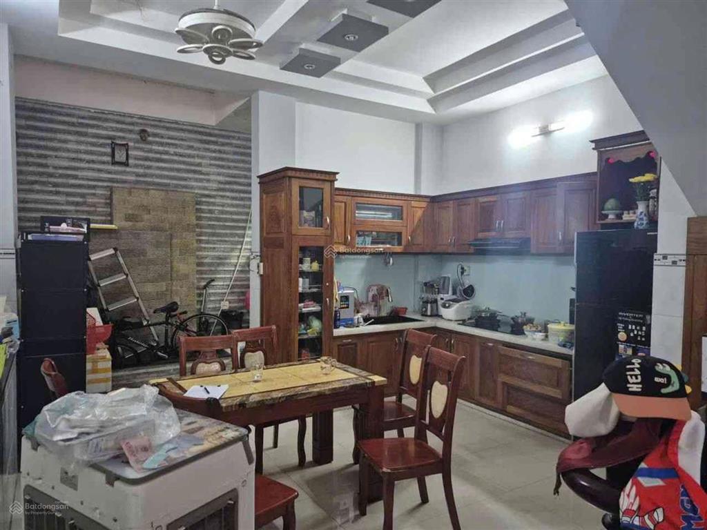 Tân sơn nhì q. tân phú, nhà 5 tầng st garo ôt, 70m² (5x14m) hẻm 8m thẳng trục, cách mặt tiền 30m