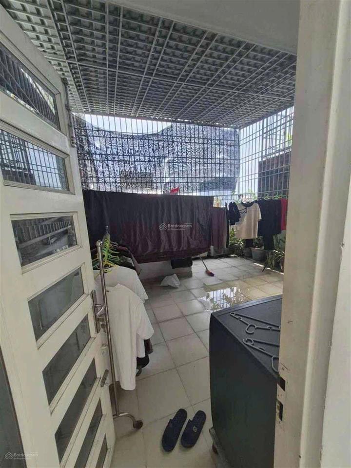 Tân sơn nhì q. tân phú, nhà 5 tầng st garo ôt, 70m² (5x14m) hẻm 8m thẳng trục, cách mặt tiền 30m