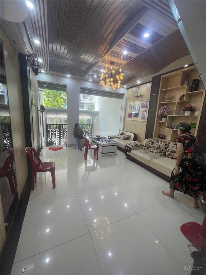 Q. tân phú, mặt tiền kd khu họ lê, 4.5x18m xây hầm 4lầu st, đa công năng