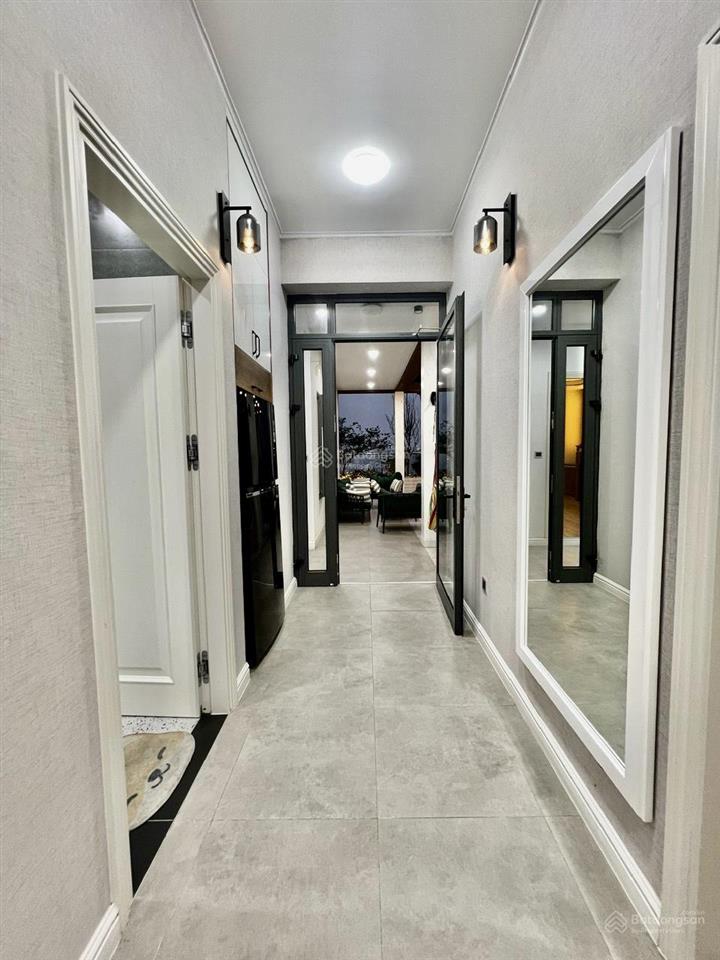 Cần bán rất gấp căn penthouse duplex lâm viên complex,191.76m ban công đn view thành phố rất thoáng