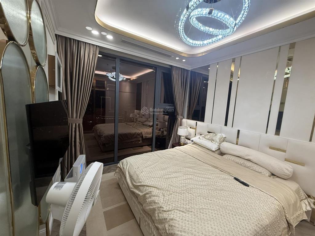 Bán gấp căn duplex starlake tây hồ 250m  4n4vs view khu biệt thự nội thất cao cấp giá 36 tỷ