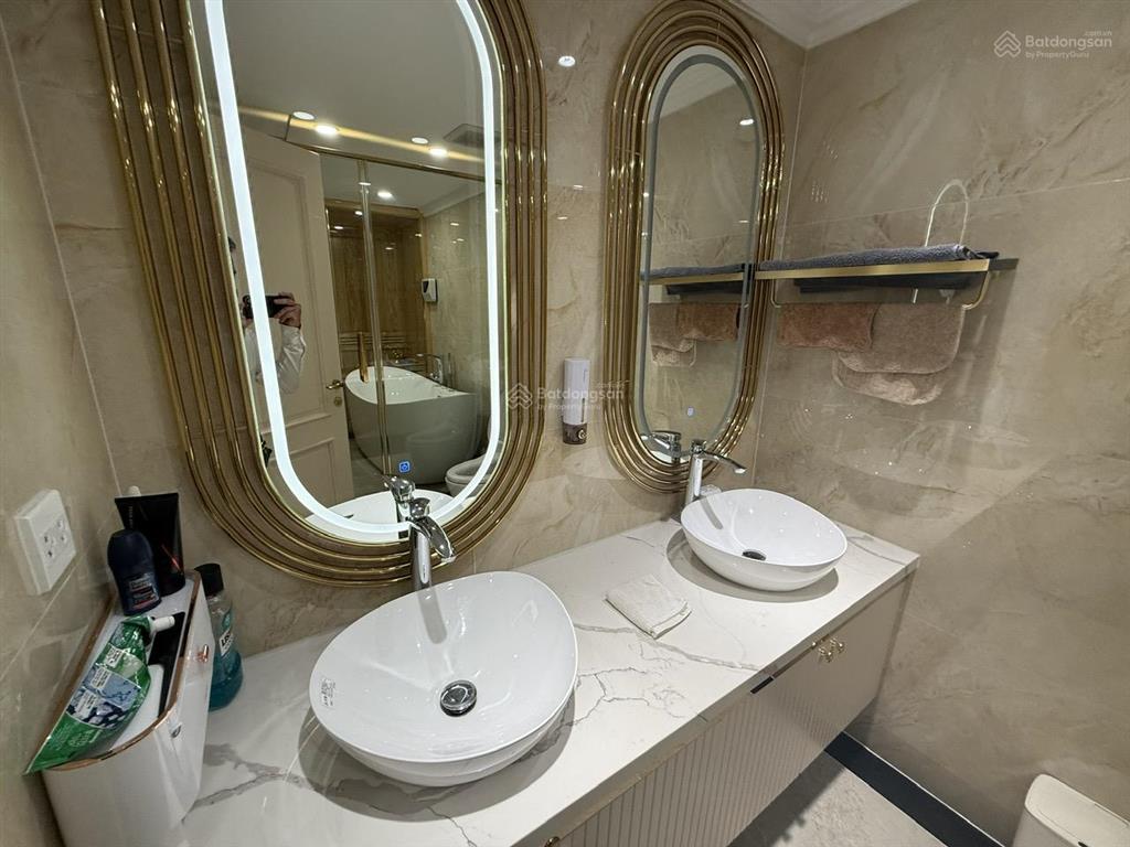 Bán gấp căn duplex starlake tây hồ 250m  4n4vs view khu biệt thự nội thất cao cấp giá 36 tỷ