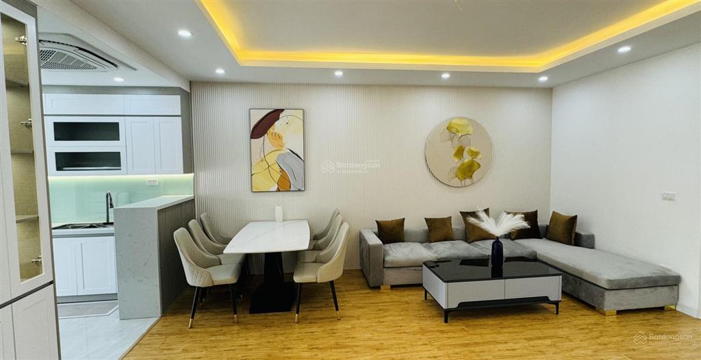 Chủ nhà cần bán gấp căn hộ 4pn sudico sông đà 172m2 tầng đẹp, ban công đn full nội thất 9,8 tỷ