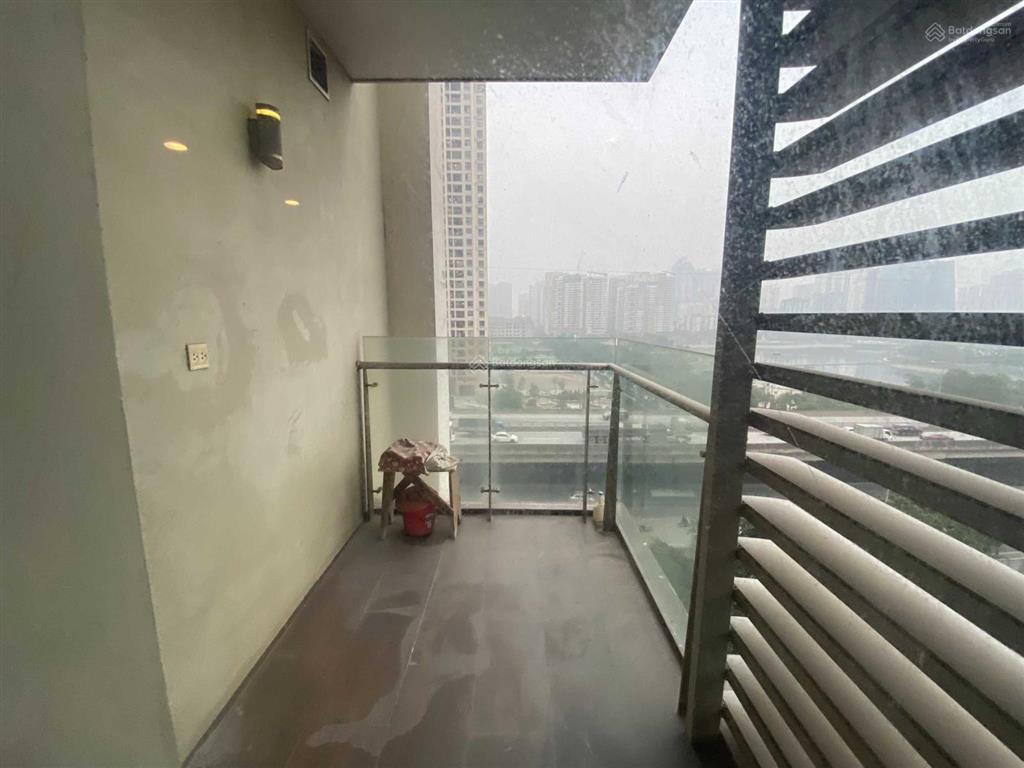 Chủ nhà cần bán gấp căn hộ 3pn thăng long n01 115m2 tầng trung view trung tâm hội nghị quốc gia