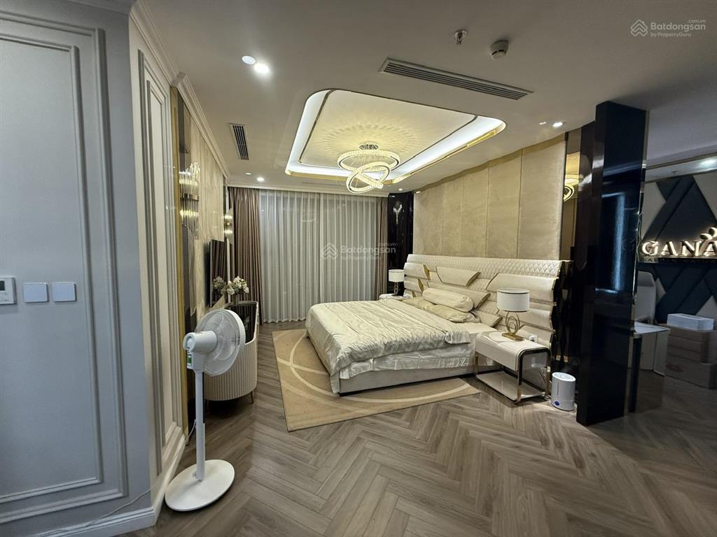 Căn hiếm tìm chủ nhân mới cho căn penthouse duplex 400m2 tại han jadin view trực diện hồ tây