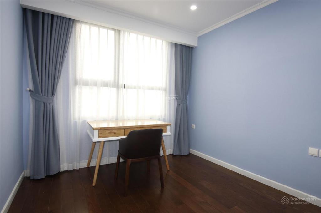 Giảm giá bán căn hộ 2pn golden palace 87m2 tầng trung view pháo hoa nhà full đồ giá 6,9 tỷ