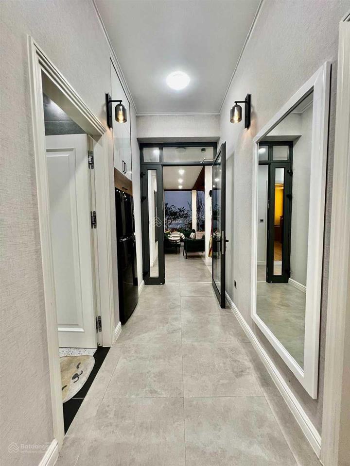 Cần chuyển nhà, bán gấp căn hộ cc starlake tây hồ tầng trung ban công đn 110m², 3pn giá 16,5 tỷ