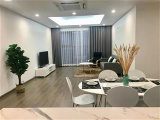 Bán gấp! ch 125m3n11 tỷ cc flc cầu giấy full nt sđcc căn góc hướng đn tầng trung sđcc o339129968