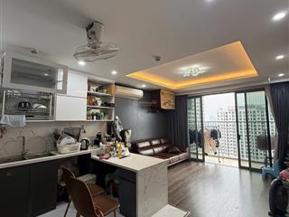 Bán gấp! ch home ciy trung kính dt 97,64m 3n căn góc đb full nt sđcc 10,5 tỷ tầng trung o339129968
