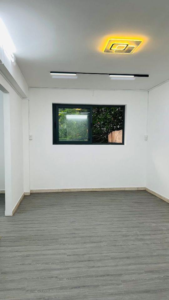 Bán gấp chung cư sơn kỳ thang bộ đường CC5 giao Lê Trọng Tấn tầng lửng tân phú