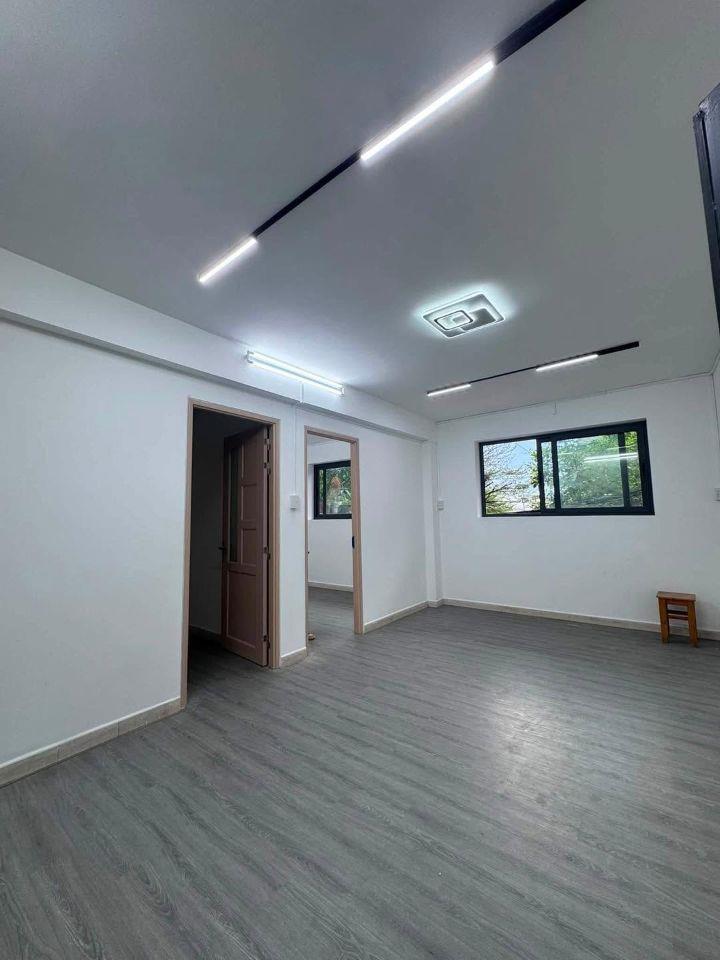 chính chủ bán chung cư sơn kỳ đường CC5 giao CN1 tầng thấp 2PN sổ lâu dài