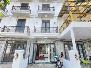 Bán nhà mới 1t2l 4x18m hoàn công, đường d1 kdc đông hưng p. tân đông hiệp