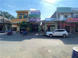 Bán nhà 1t1l và dãy trọ 10x30m, đường số 11 p. dĩ an gần chợ xóm vắng, thu 20tr/th