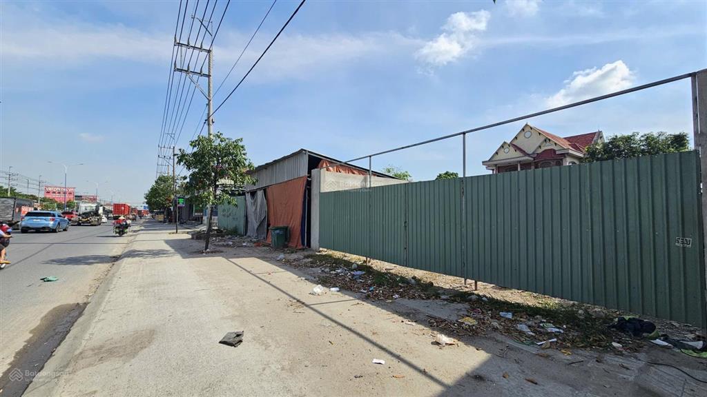 Bán đất 14.8x37.3m, mặt tiền đường đt.743 p.an phú gần vsip1