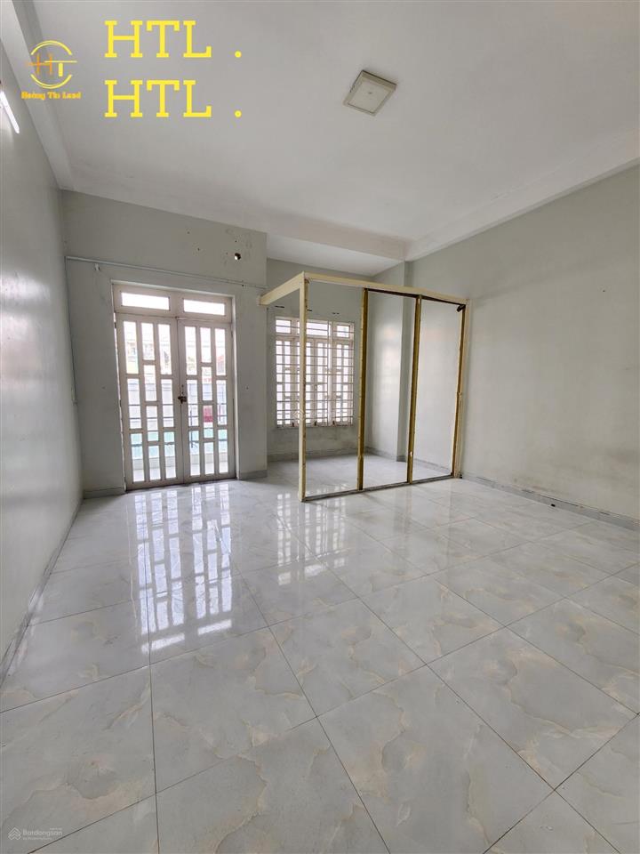 Bán nhà 1t1l + tum 5x20m, đường d1 kdc việt sing kế chợ việt sing, đang thuê 12 triệu/th