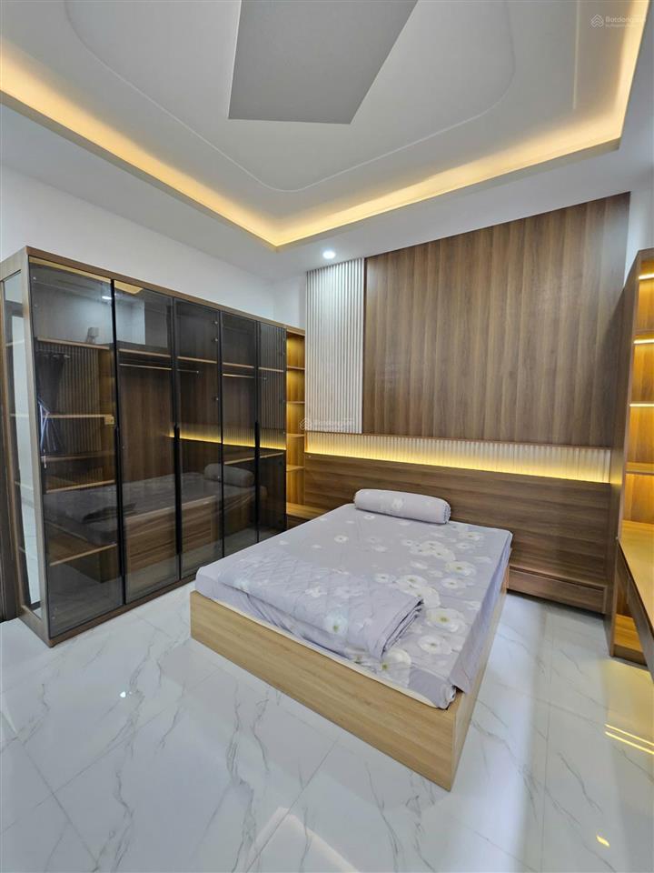 Bán nhà mới 1t 2l 4x18m hoàn công, đường d2 kdc phú hồng khang, thu 14tr/th (trục chính)